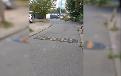 У Дніпрі продовжують встановлювати лежачі поліцейські за заявками містян