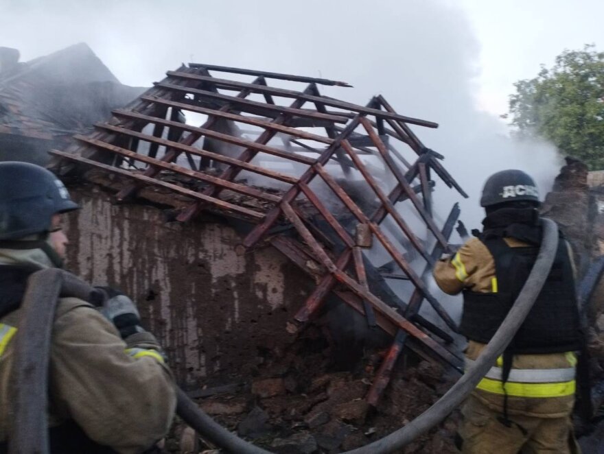 Ракетний удар, КАБи і атаки дронами: ворог обстріляв Дніпропетровщину в День Незалежності