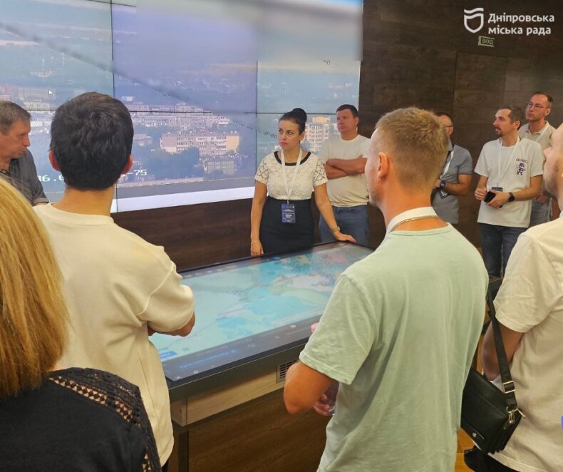 Дніпро представив успішні цифрові практики на форумі «Цифровий Фронт»