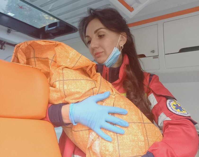 На Дніпропетровщині жінка вдома народила шосту дитину - Наше Місто