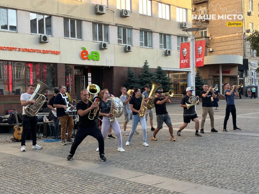 Оркестр на Європейському бульварі - Наше Місто