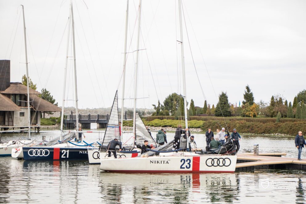 Чемпіонат України з вітрильного спорту Platu 25 зібрав у Дніпрі 50 спортсменів