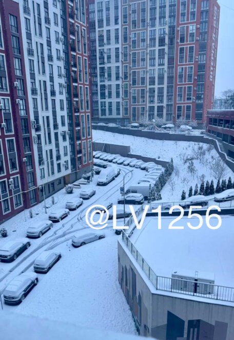 Україну засипало снігом: у західних областях оголошено помаранчевий рівень небезпеки