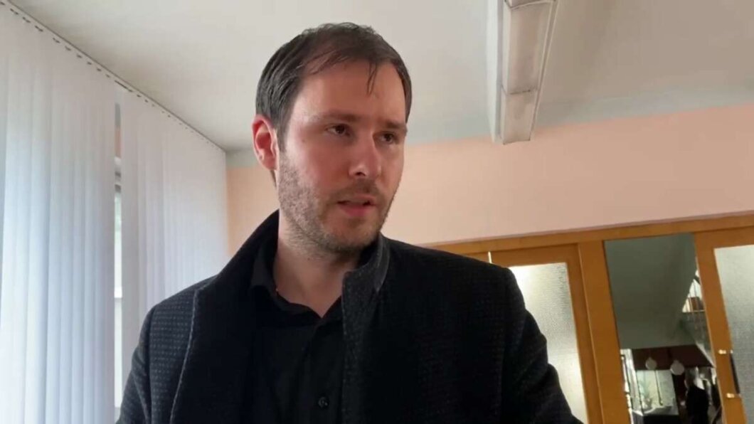 Фірма, повʼязана з екс-очільником обласної податкової, намагається через суди відібрати у громади Дніпра 85 млн грн