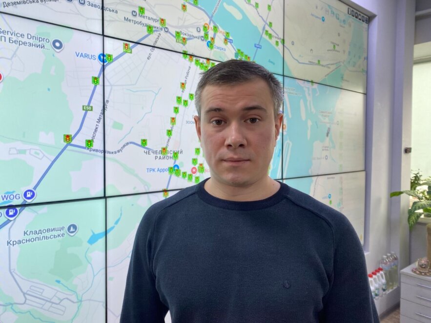 ЕКСКЛЮЗИВ
ОФІЦІЙНО                Дніпро перемагає темряву: флікери на одяг, ліхтарик у руці, максимальна обережність
