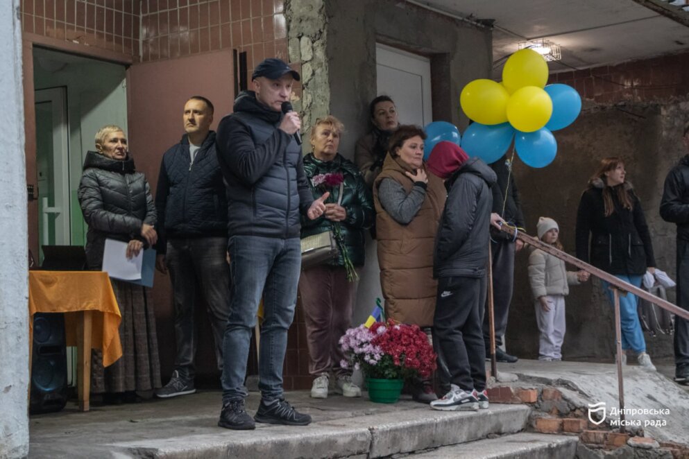 ОФІЦІЙНО                У Дніпрі відкрили меморіальні дошки загиблим захисникам Івану Манаконову та Андрію Давидову