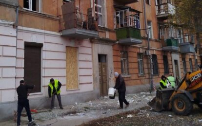 Вивезено 80 тонн уламків, відновлено освітлення: Філатов про ліквідацію наслідків атаки 6 листопада