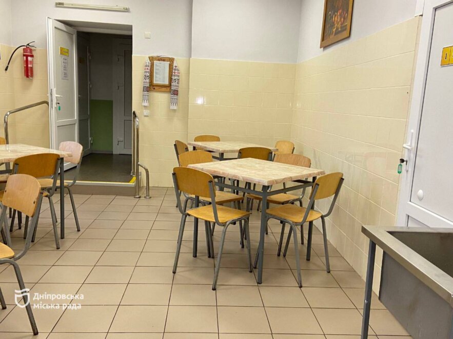 ОФІЦІЙНО                Дніпро посилює допомогу людям у складних життєвих обставинах