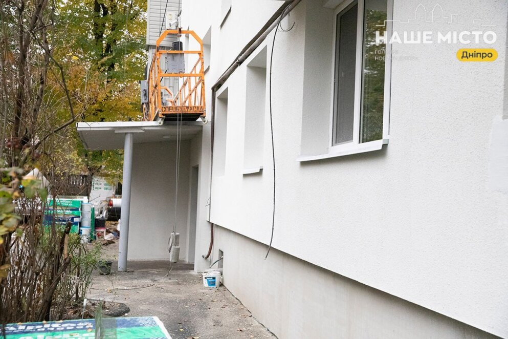 ЕКСКЛЮЗИВ
ОФІЦІЙНО                Стало тепліше на 2-3 градуси: у Дніпрі утеплюють комунальні будинки та ОСББ