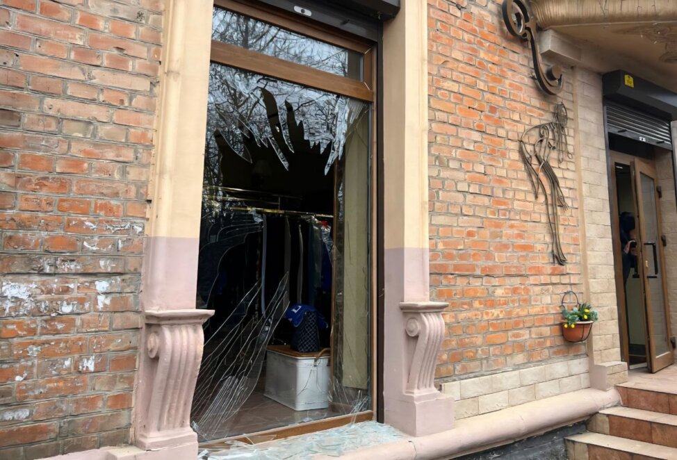 Ворог вдарив артилерією по Нікополю: загинуло двоє людей