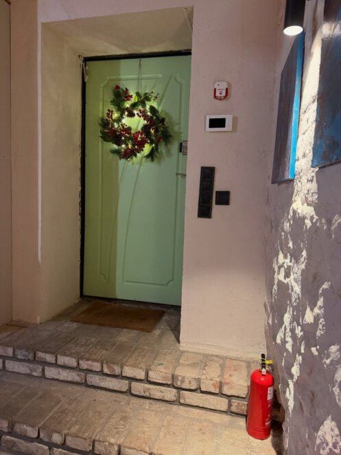 Починаємо нове життя: дніпровська кіностудія «Контрабас» відродилася через 3 тижні після ракетного удару