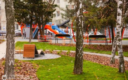 Игровая площадка, современные лавочки и зеленое пространство: в Днепре появилась новая зона для отды...