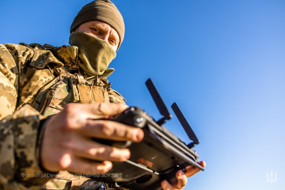 Доброволець з вадами зору став одним із найрезультативніших дроноводів: історія захисника з ТрО Дніпра