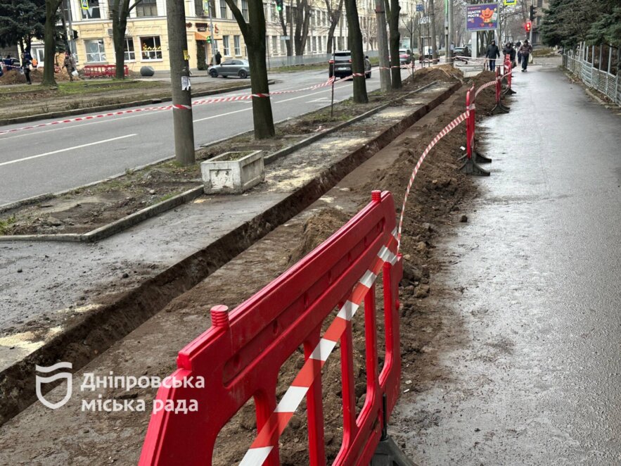 ОФІЦІЙНО                Саме після звернення до міської влади процес зрушив з місця: у Дніпрі завершують заміну 85-річного кабелю в багатоповерхівці