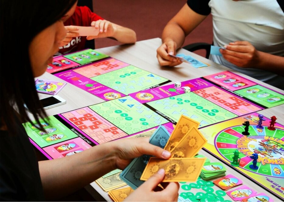 Що подарувати дитині на День Святого Миколая: ідеї та ціни