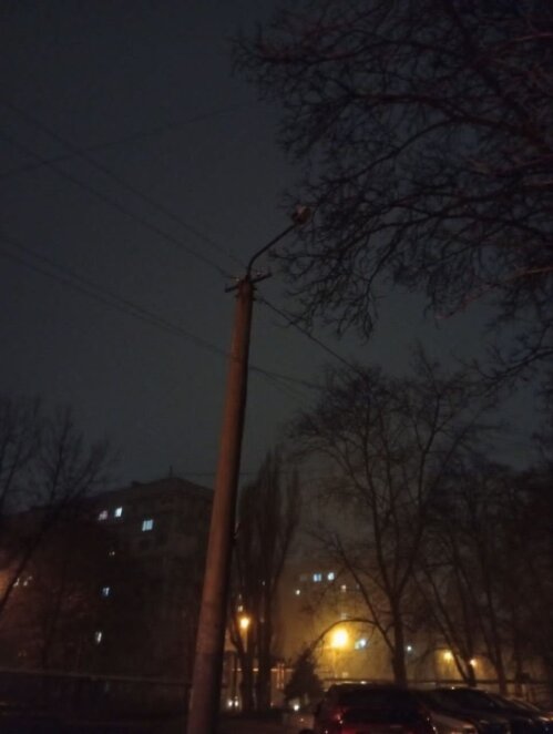 У Дніпрі продовжують вивозити сміття та відновлювати освітлення за заявками містян