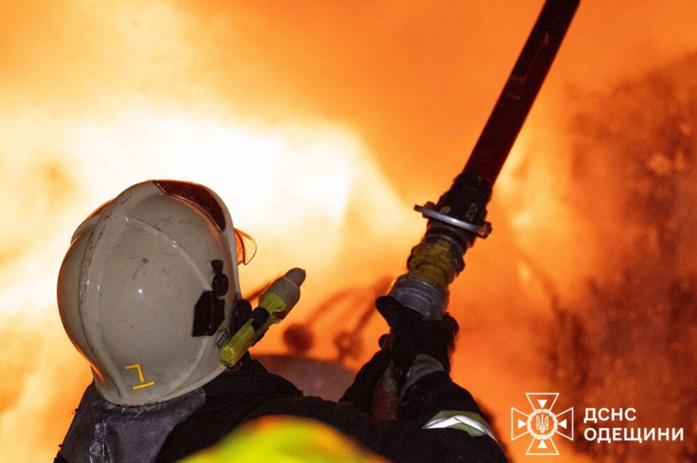 Масований удар по Одесі 13 грудня: у місті спостерігаються перебої зі світлом