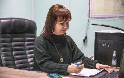 Як у Дніпрі отримати матеріальну допомогу місцевим мешканцям та переселенцям