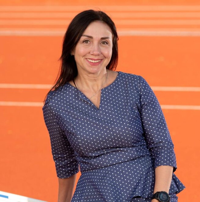 ЕКСКЛЮЗИВ
                                Вік королев: як живуть та чим займаються квінейджерки у Дніпрі