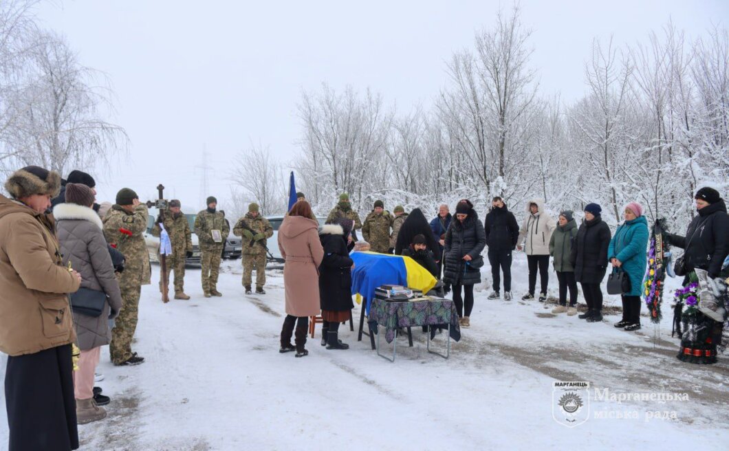 Ще одна болюча втрата: Марганець прощається з Героєм