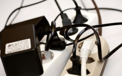 Пять приборов, которые стоит выключать из розетки перед сном: советы экспертов