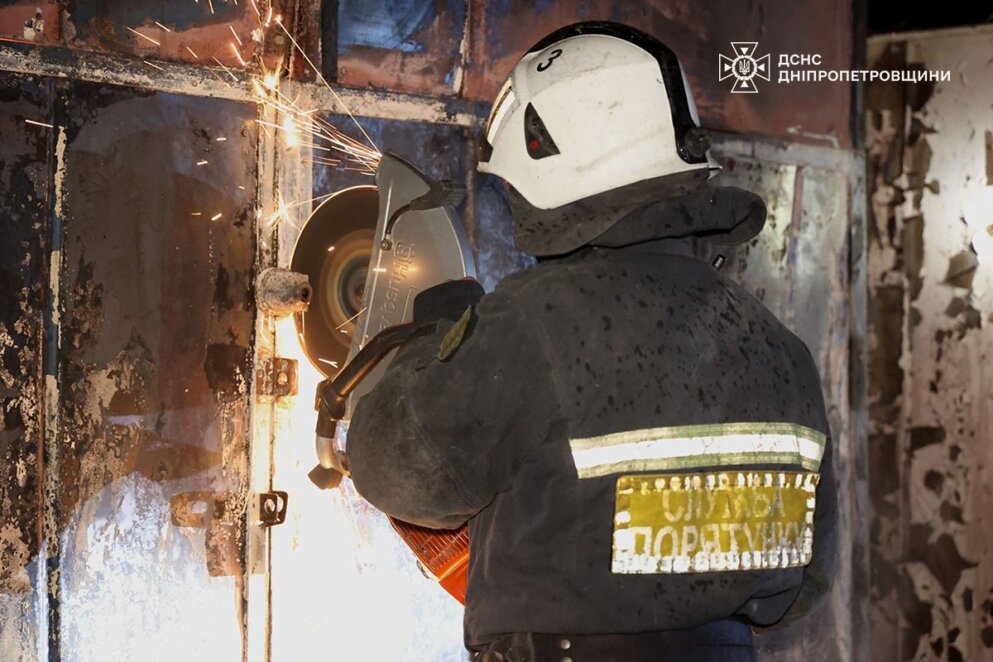 ДСНС Дніпропетровщини показала наслідки атаки на область