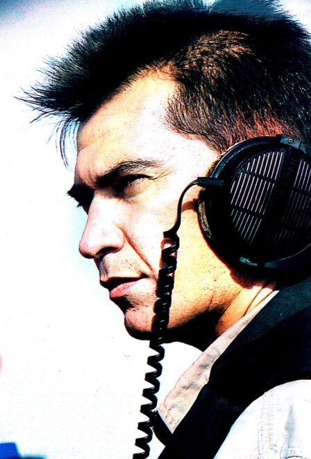 ЕКСКЛЮЗИВ
                                ШІ працює і дивує: як креативники з Дніпра за допомогою нейромереж створюють просвітницькі мультфільми