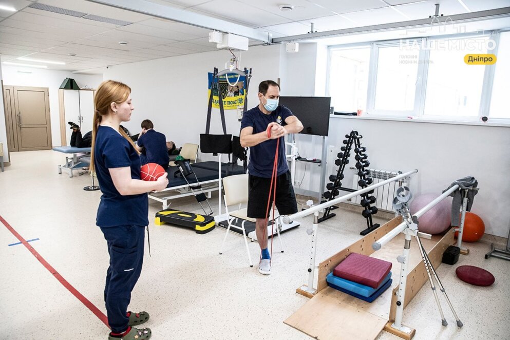 ЕКСКЛЮЗИВ
                                Нові операційні, центри ментального здоров’я, трансплантація та реабілітація: як лікарні Дніпра тримають тил