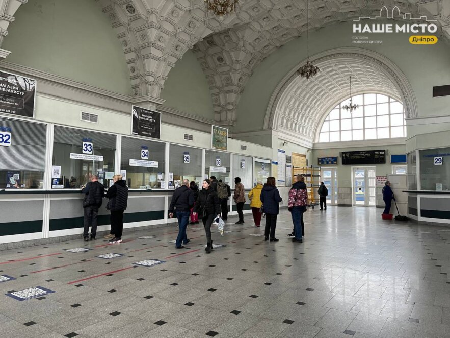 Укрзалізниця запроваджує нові графіки руху для понад 100 поїздів: як перевірити оновлений розклад