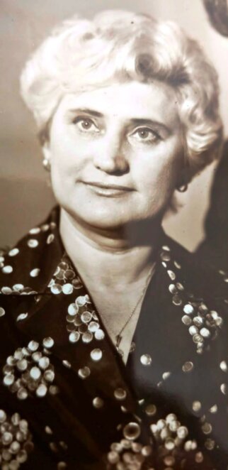 ЕКСКЛЮЗИВ
                                Ранкові тренування біля озера: як у Дніпрі в парку Глоби десятиліттями діяли групи здоров’я