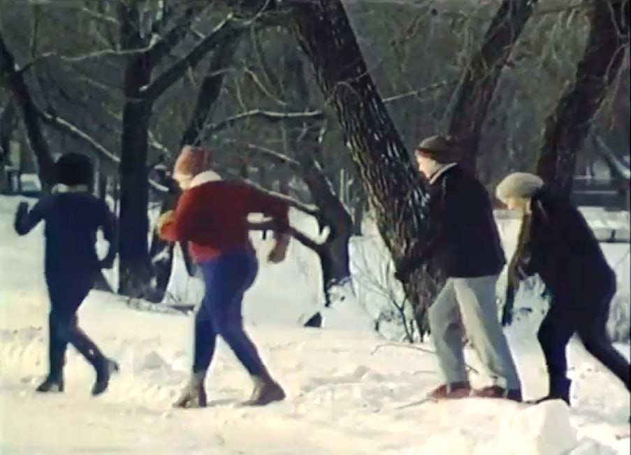 ЕКСКЛЮЗИВ
                                Ранкові тренування біля озера: як у Дніпрі в парку Глоби десятиліттями діяли групи здоров’я