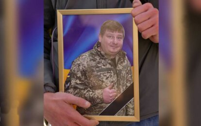 На фронті з початку вторгнення: Кривий Ріг попрощався з бойовим медиком