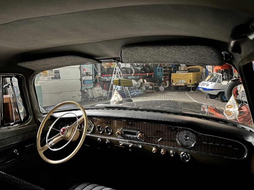 У Дніпрі до Дня закоханих відтворять легендарний РАГС у музеї