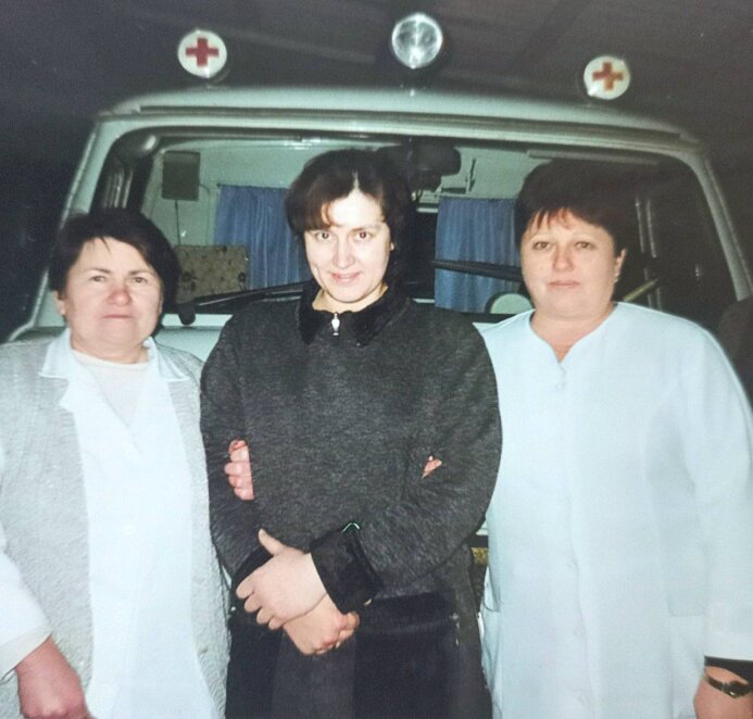 Тримає два фронти: історія медикині та волонтерки з Дніпропетровщини