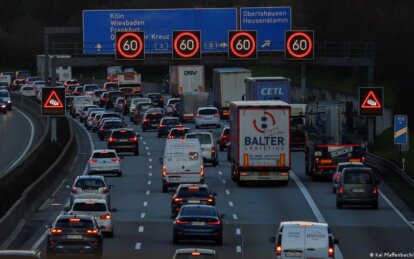 Холодна зима катастрофічно погіршила стан доріг у Німеччині: країна зазнала збитків на мільярди євро