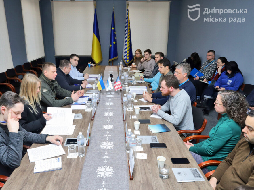 ОФІЦІЙНО                Голова ДніпроОВА Ганжа та мер Філатов зустрілися з делегацією старших співробітників Конгресу США та представниками УВКБ ООН