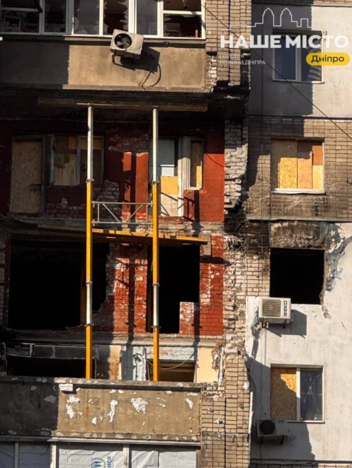 ОФІЦІЙНО                4 квартири зруйновані, 7 мають ризик обвалу: у Дніпрі готуються до відновлення 16-поверхівки на Запорізькому шосе