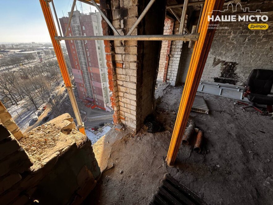 ОФІЦІЙНО                4 квартири зруйновані, 7 мають ризик обвалу: у Дніпрі готуються до відновлення 16-поверхівки на Запорізькому шосе