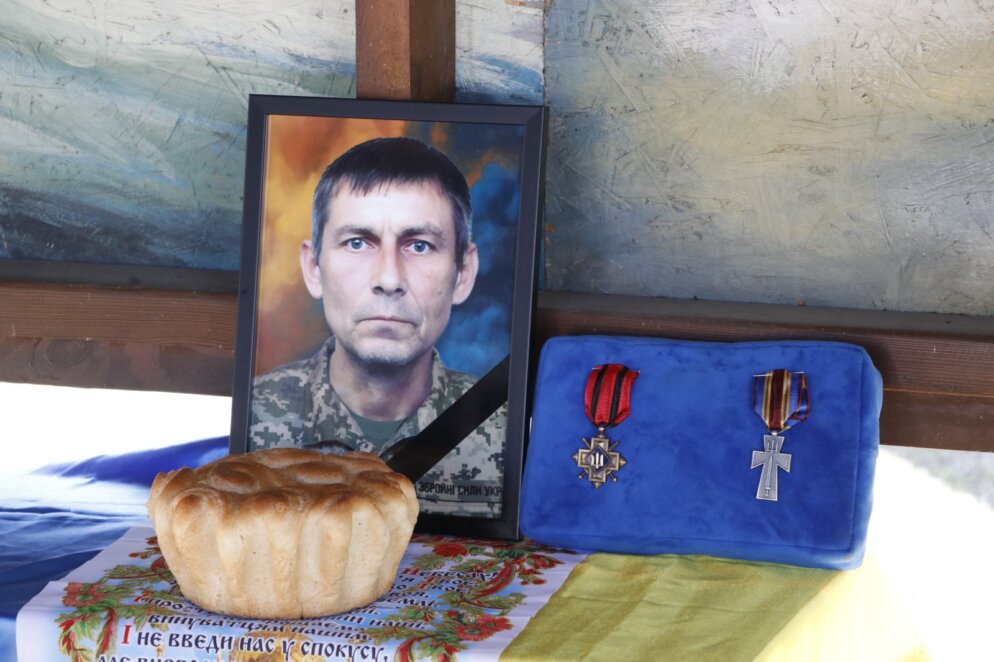 У Нікополі провели в останню путь головного сержанта