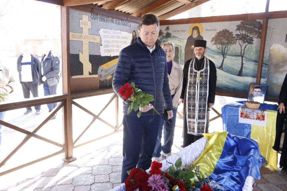 У Нікополі провели в останню путь головного сержанта