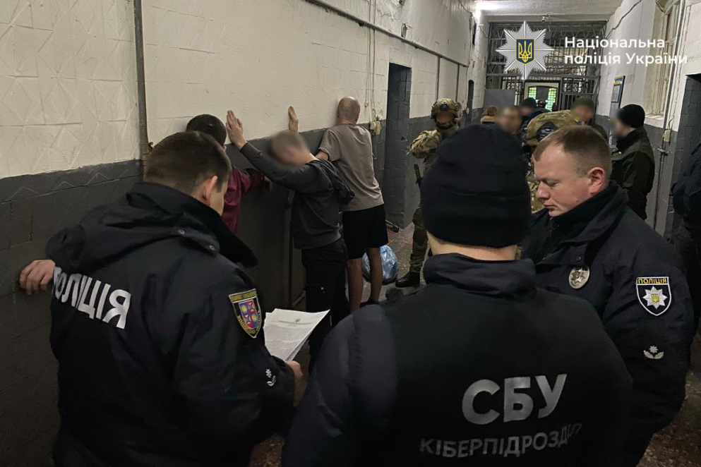 Шахраї скаженіють навесні: як дніпрянам убезпечитися від схем зловмисників