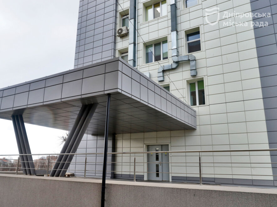 ОФІЦІЙНО                У Дніпрі оновили корпус лікарні швидкої меддопомоги: нові палати, сучасне обладнання та термомодернізація