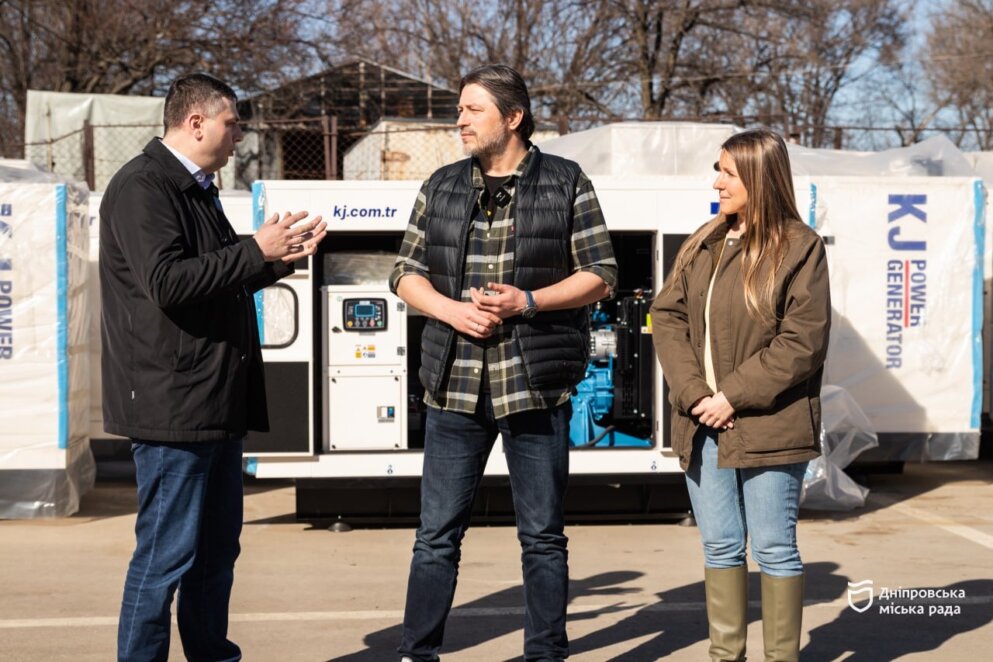 ОФІЦІЙНО                36 генераторів для котелень: Дніпро отримав допомогу від Гуманітарного фонду Притули