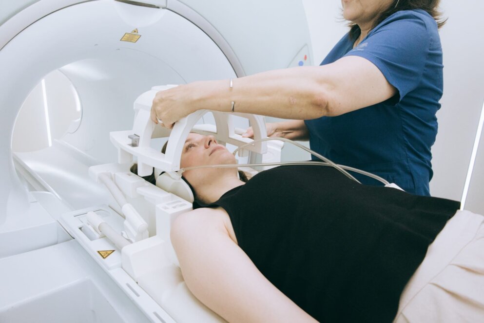 ЕКСКЛЮЗИВ
                                Гормональні збої та стрес: кому у Дніпрі призначають МРТ гіпофіза і скільки це коштує