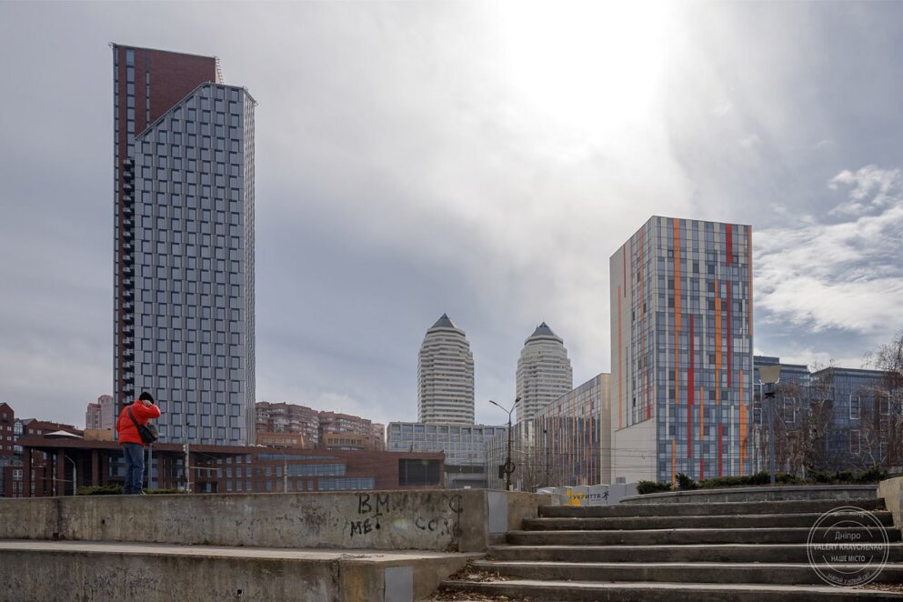 Повітряна тривога лунала 4 рази: як минула ніч у Дніпрі на 12 березня