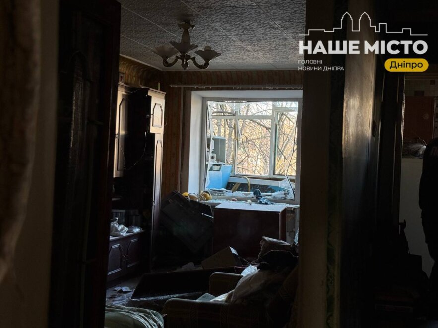 Атака на Дніпро у ніч на 10 березня: пошкоджено 10 багатоповерхівок, близько тисячі вікон розбито