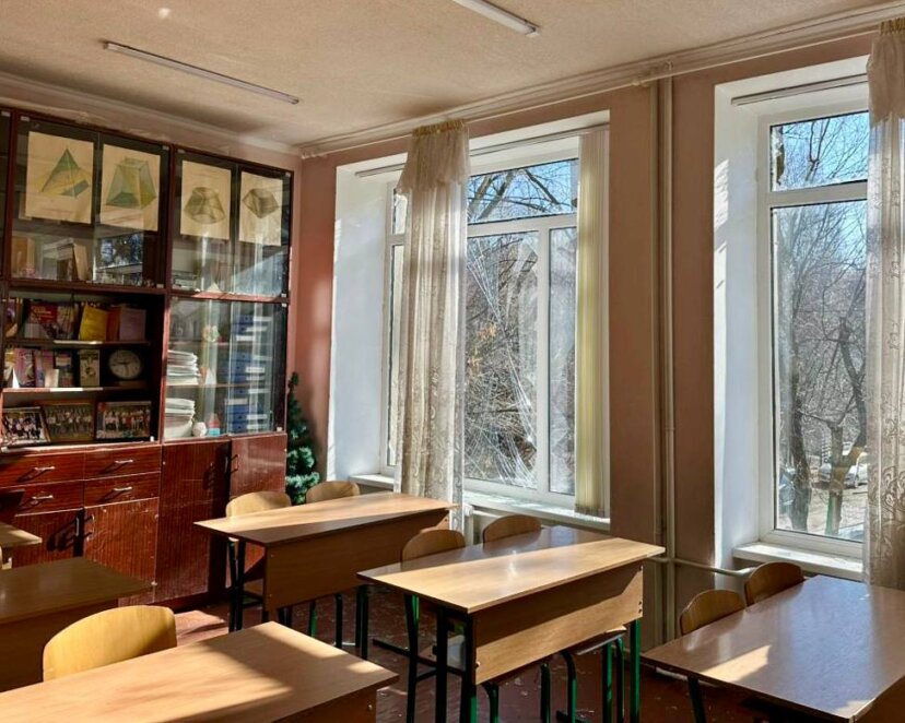 ОФІЦІЙНО                Скло, уламки та гілля з вулиць вивозять тоннами: Борис Філатов про наслідки масованої атаки на Дніпро