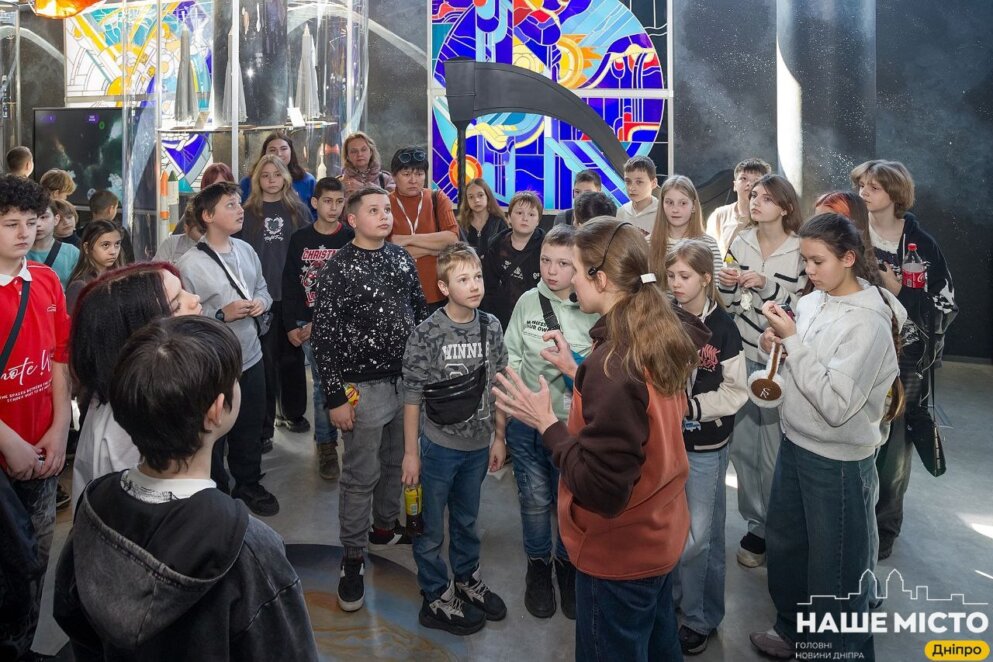 ЕКСКЛЮЗИВ
                                 Простір для навчання  та відновлення: як працює під час війни планетарій Дніпра