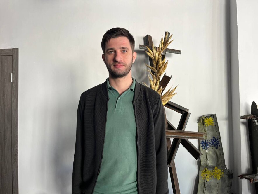 У Дніпрі до Дня добровольця відбулася зустріч молоді з захисниками «Нескорені: історія мужності» - Наше Місто