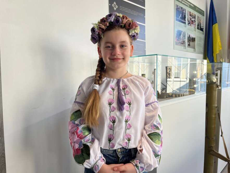 ОФІЦІЙНО                У Дніпрі до Дня добровольця відбулася зустріч молоді з захисниками «Нескорені: історія мужності»